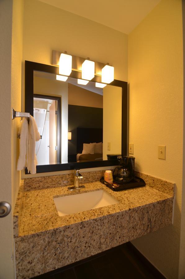 Americinn By Wyndham Mount Pleasant Kültér fotó